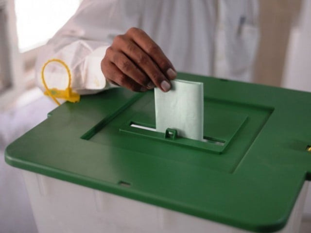 1000635-polls-1448801674-640x480.webp