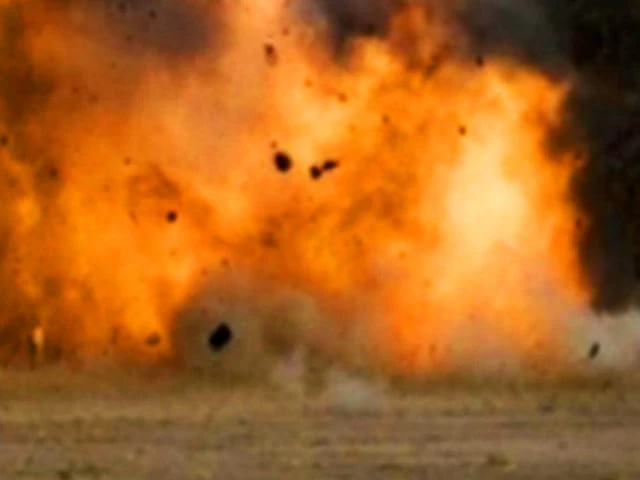 171781124042-1-640x480.webp