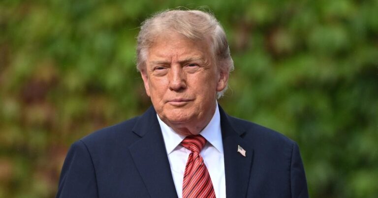 cbsn-fusion-eye-opener-trump-dismisses-ai-warnings-thumbnail