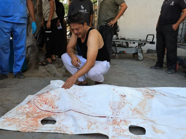 gaza-r1789495718-0-640x480.webp