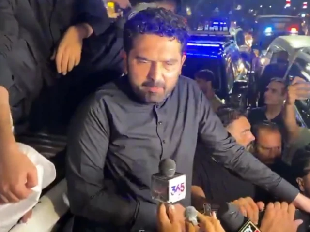 sohail-afridi111789489949-0-640x480.webp